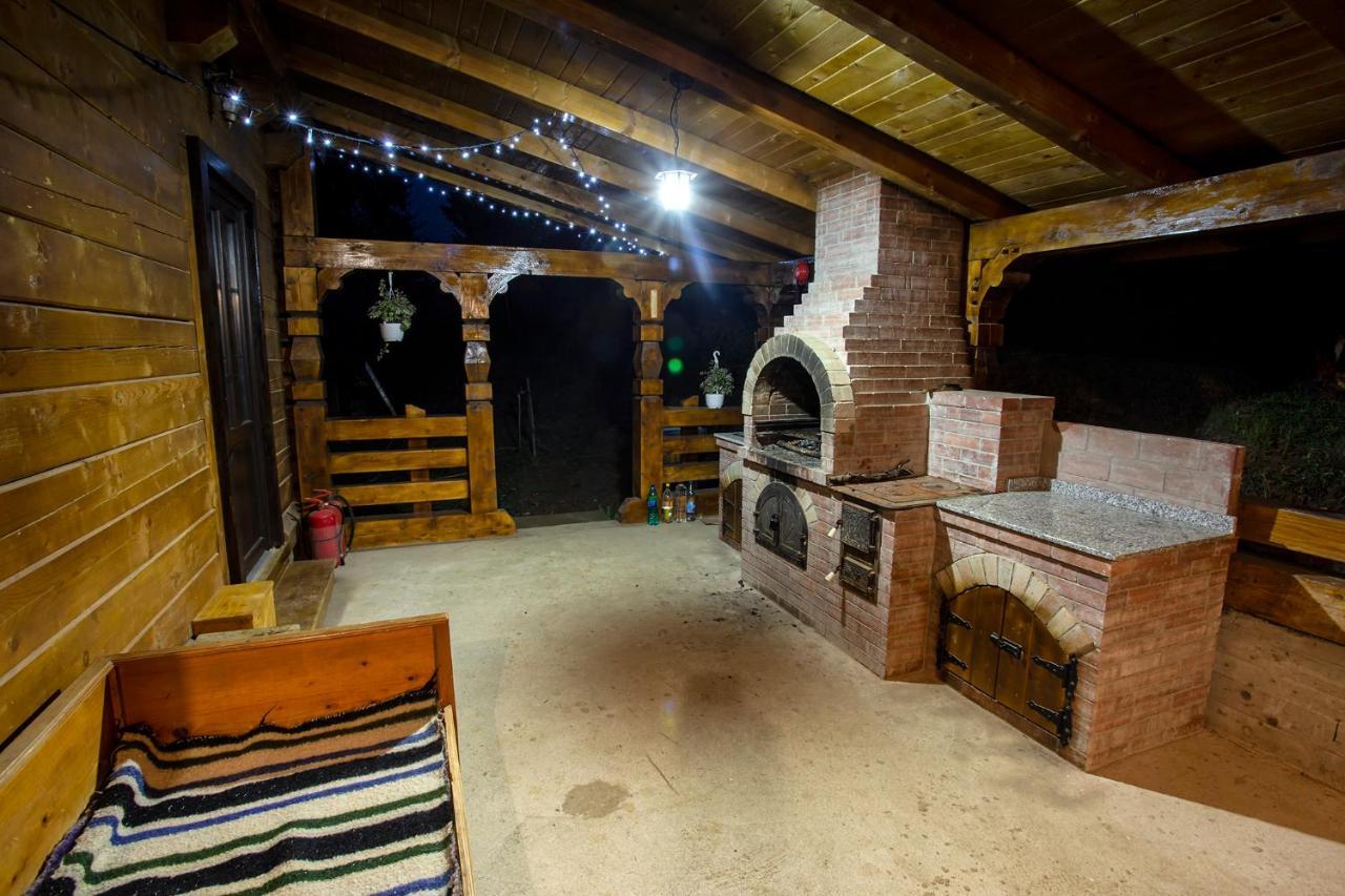 Săcel Tulean Cabin B&B 외부 사진